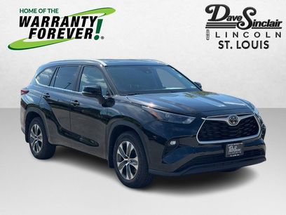 Used 2023 Toyota Highlander XLE