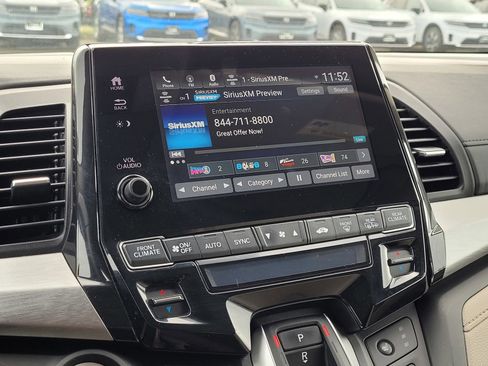 Used 2022 Honda Odyssey EX-L image 25