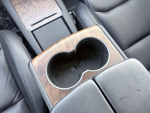 Used 2020 Tesla Model S Long Range image 38