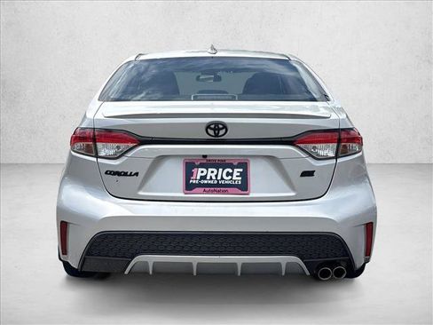 Used 2021 Toyota Corolla SE FWD image 6