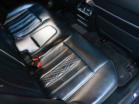 Used 2017 BMW 540i xDrive image 15