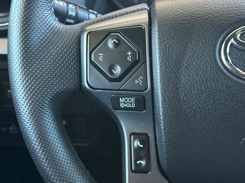 Used 2021 Toyota Tacoma TRD Off-Road w/ Technology Package AWD/4WD image 25