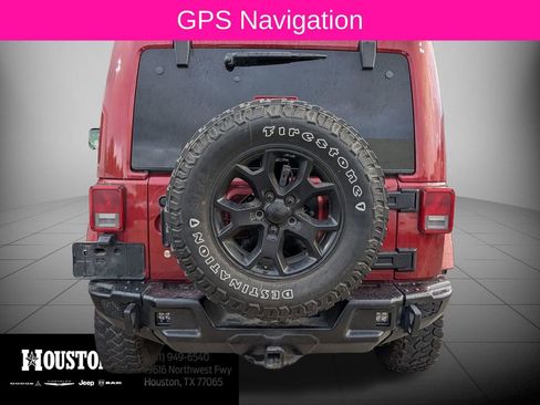 Used 2012 Jeep Wrangler Sahara w/ Connectivity Group image 5