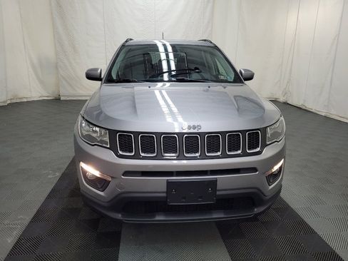 Used 2018 Jeep Compass Latitude w/ Popular Equipment Group AWD/4WD image 14