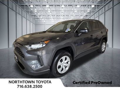 Used 2022 Toyota RAV4 LE w/ Carpet Mat Package (TMS)