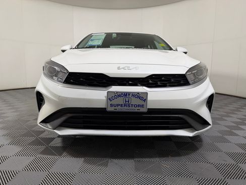 Used 2024 Kia Forte LXS image 5