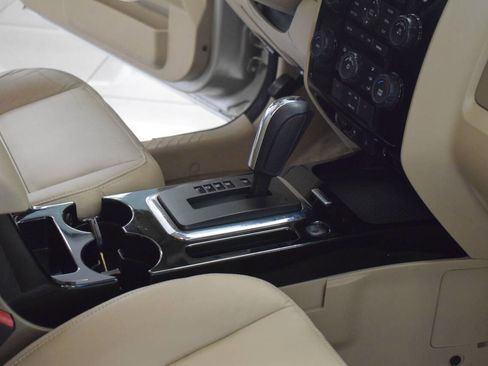 Used 2010 Ford Escape Limited image 53