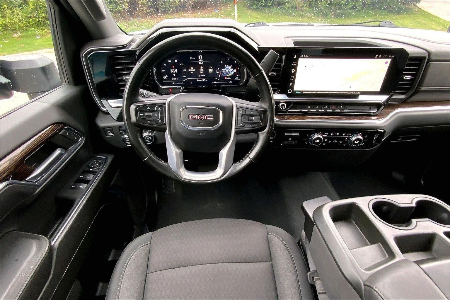Used 2024 GMC Sierra 2500 SLE w/ SLE Value Package; AWD/4WD image 5