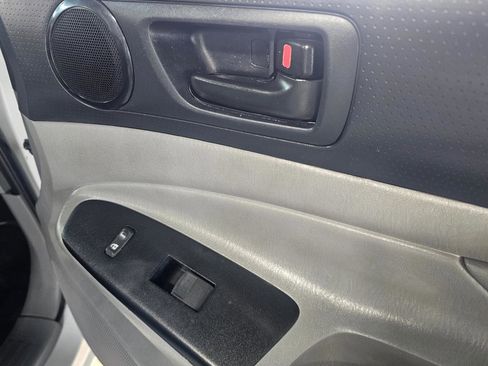 Used 2015 Toyota Tacoma PreRunner RWD image 10