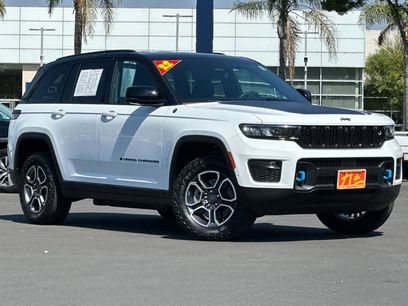 Used 2022 Jeep Grand Cherokee Trailhawk w/ Advanced Protech Group II