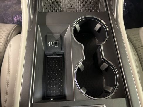 New 2026 Lincoln Nautilus Reserve image 18