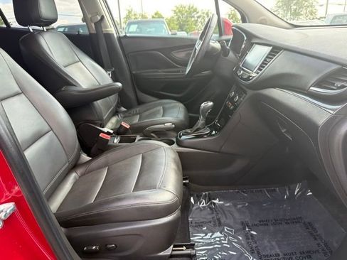 Used 2017 Buick Encore Essence FWD image 28