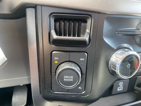 Used 2024 Ford F150 XLT AWD/4WD image 23