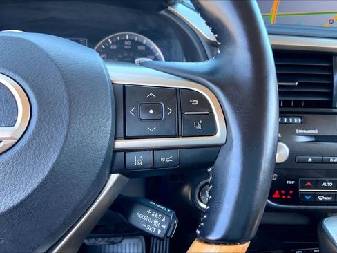 Used 2022 Lexus RX 350L w/ Premium Package image 24