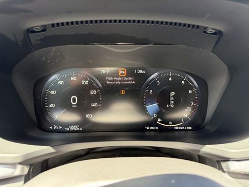 Used 2020 Volvo S60 T6 Momentum AWD/4WD image 25