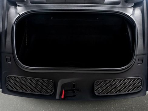 Used 2022 Porsche 911 GT3 RWD image 54