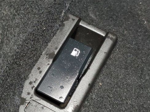 Used 2021 Subaru Impreza 2.0i Sport image 15