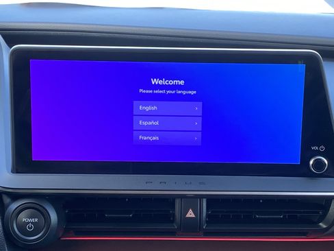 Certified 2025 Toyota Prius Plug-In Hybrid image 13