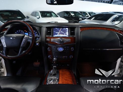 Used 2017 INFINITI QX80 2WD w/ Deluxe Technology Package image 27