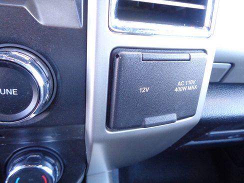 Used 2017 Ford F250 Lariat w/ Lariat Value Package image 62