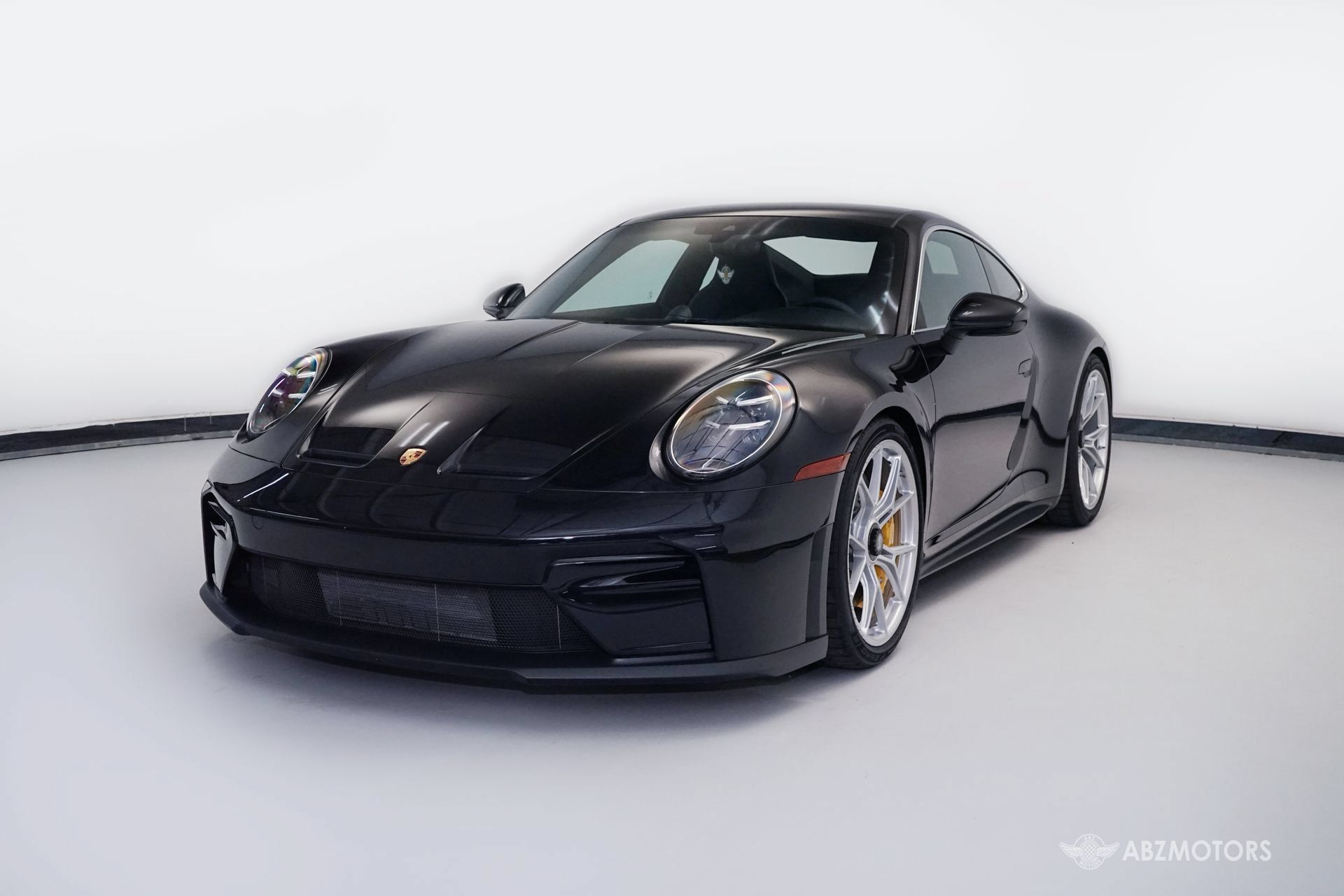 Used 2026 Porsche 911 GT3 RWD image 2