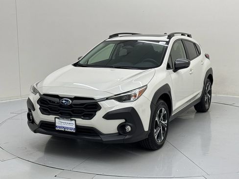 Used 2024 Subaru Crosstrek 2.0i Premium AWD/4WD image 1