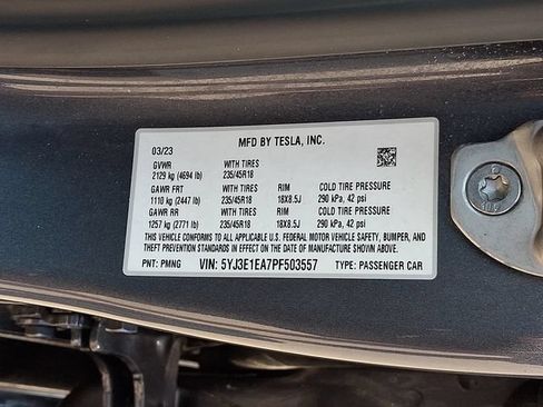 Used 2023 Tesla Model 3 Standard Range RWD image 29