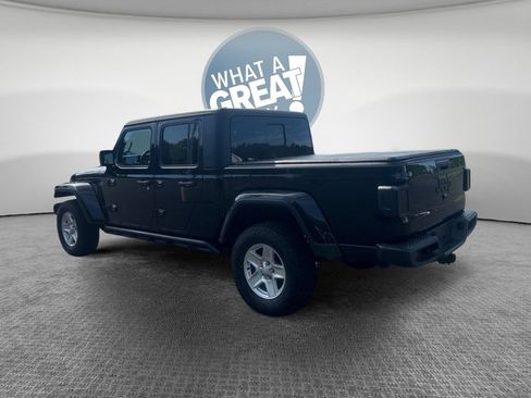 Used 2022 Jeep Gladiator Sport AWD/4WD image 5
