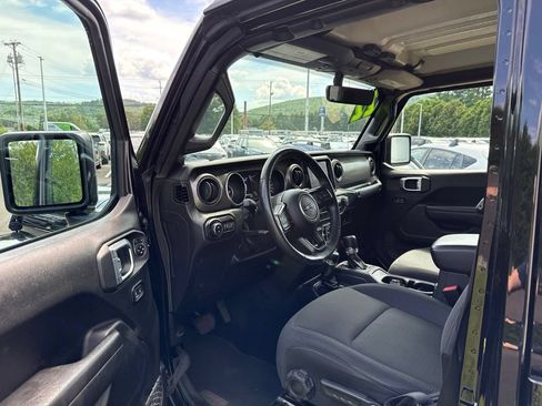 Used 2022 Jeep Gladiator Sport AWD/4WD image 20
