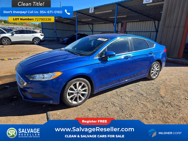 Used 2017 Ford Fusion SE w/ Fusion SE Technology Package FWD image 1