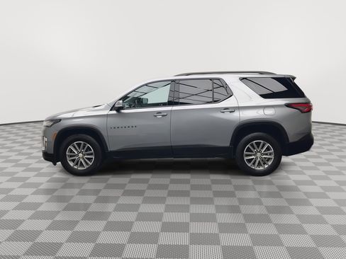 Certified 2023 Chevrolet Traverse LT w/ Midnight/Sport Edition image 40
