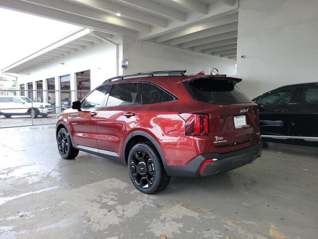Certified 2024 Kia Sorento SX Prestige AWD/4WD image 8
