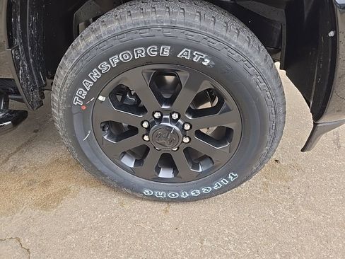 New 2026 RAM 2500 Big Horn AWD/4WD image 33