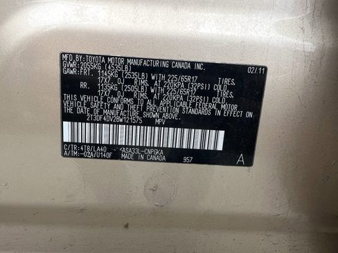Used 2011 Toyota RAV4 Limited w/ Limited Extra Value Pkg AWD/4WD image 25