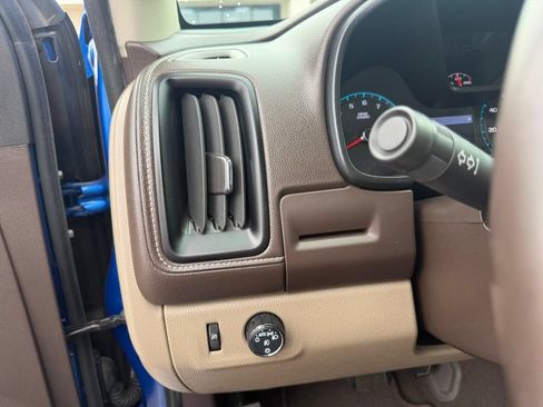 Used 2020 GMC Canyon SLE w/ SLE Convenience Package RWD image 25