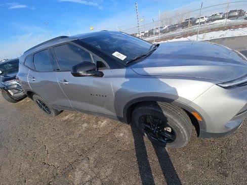 Used 2024 Chevrolet Blazer LT w/ Convenience Package image 3