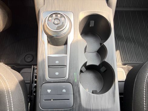 Used 2025 Ford Escape Active AWD/4WD image 19