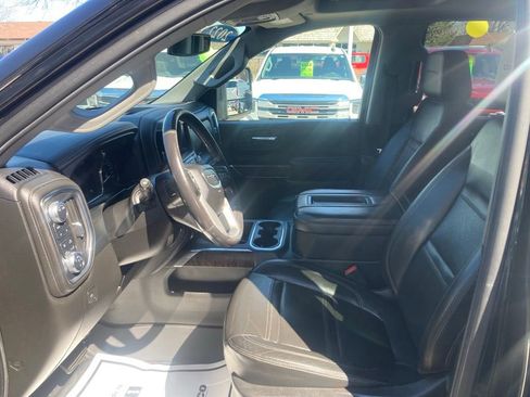 Used 2022 GMC Sierra 2500 Denali image 21