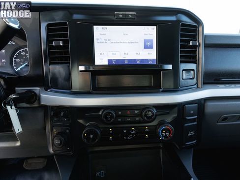 Certified 2025 Ford F450 XLT w/ 360-Degree Camera Package image 39