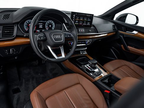 Certified 2023 Audi Q5 2.0T Premium Plus w/ Premium Plus Package image 9