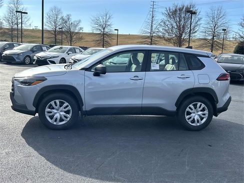 New 2026 Toyota Corolla Cross L image 7