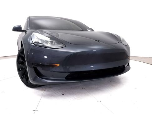 Used 2023 Tesla Model 3 Standard Range RWD image 7