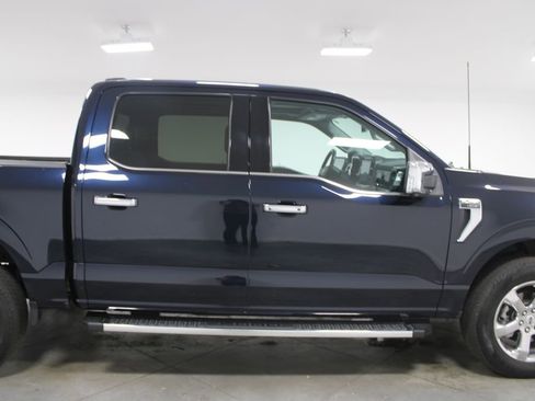 Used 2022 Ford F150 Lariat w/ Equipment Group 502A High AWD/4WD image 12
