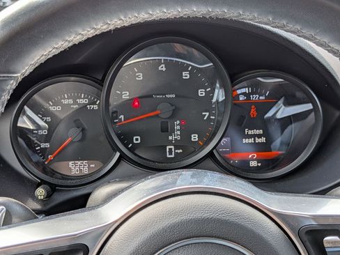 Used 2019 Porsche 718 Boxster RWD image 20