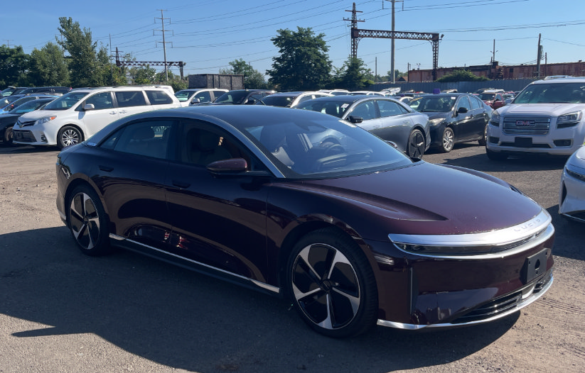 Used 2025 Lucid Air Touring AWD/4WD image 2