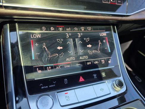Used 2019 Audi Q8 Prestige AWD/4WD image 19