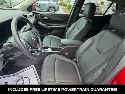 Used 2024 Buick Encore GX Sport Touring w/ Comfort Package FWD image 16