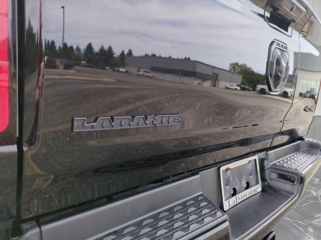 Used 2023 RAM 1500 Laramie AWD/4WD image 10