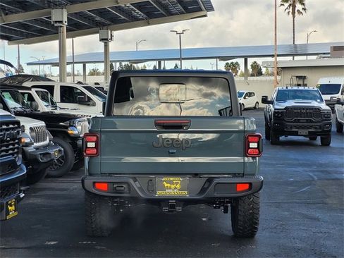 New 2026 Jeep Gladiator Willys image 5