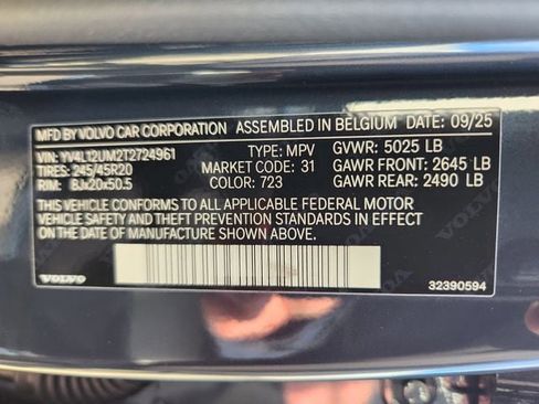 New 2026 Volvo XC40 B5 Ultra w/ Climate Package image 24